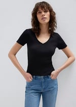 V Yaka Siyah Basic Tişört Fitted/Vücuda Oturan Kesim 1601040-900