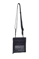 VERSACE JEANS COUTURE Erkekler için Siyah Technicolor Kumaş İmza Crossbody Çanta, Siyah, 8.5x7.5x1