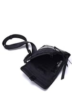 VERSACE JEANS COUTURE Erkekler için Siyah Technicolor Kumaş İmza Crossbody Çanta, Siyah, 8.5x7.5x1