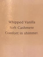 Victoria's Secret Bare Vanilla Shimmer 250 ml Simli Işıltılı Kadın Vücut Spreyi