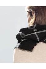 Wearflawless Çizgi Desenli Ekose Kalın Atkı siyah Tek Ebat