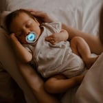 Wee Baby 2'li Gece Gündüz Emzik No:2 (Saklama Kabı Hediyeli) - Mavi