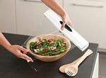 WENKO Folyo kesici Perfect-Cutter, taze tutma folyosu ve alüminyum folyo için pratik rulo, plastik folyo dağıtıcı, 38 x 5,2 x 6,7 cm, beyaz
