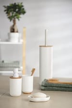 WENKO Posa sabunluk, sıvı sabun, losyon veya deterjan için doldurulabilir pompalı dağıtıcı, sürdürülebilir bambu desenli beyaz plastik, (G x Y x D): 7 x 16,5 x 8 cm, kapasite yaklaşık 330 ml