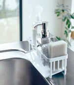 YAMAZAKI 5016 Tower Sünger ve Sabunluk için Bulaşıklık, Beyaz, Çelik, Minimalist Tasarım, 25 x 10 x 9,5 cm (U x G x Y)