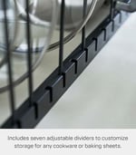 YAMAZAKI Tower 3841 uzatılabilir tencere kapağı ve tava tutucu, plastik, siyah, U 45-82 x G 20 x Y 17,5 cm