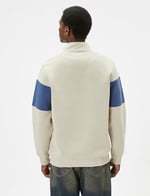 Yarım Fermuarlı Sweatshirt Dik Yaka Slogan Baskılı Renk Bloklu Şardonlu