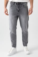 Paça Yıpratmalı Tapered Jean