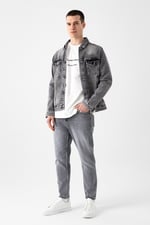 Paça Yıpratmalı Tapered Jean