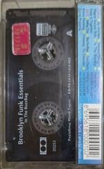 Brooklyn Funk Essentials – In The BuzzBag KASET 