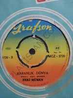 Zeki Müren - Bir Yangının Külünü Yeniden Yakıp Geçtin 45lik