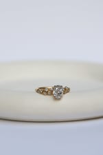 1.20 Karat Tasarım Oval Yüzük