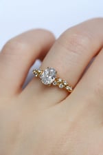 1.20 Karat Tasarım Oval Yüzük