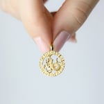 Oğlak Burcu Charm