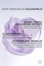 L'Oreal Paris Revitalift Hyaluronik Asit İçeren Dolgunlaştırıcı Etkili SPF30 Korumalı Nemlendirici Yüz Kremi 40ml