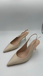 GOLD DETAYLI BEJ STİLETTO 