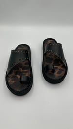Siyah Leopar  Terlik