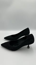 Siyah Taş Stiletto