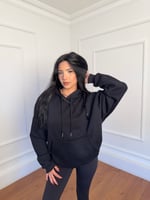Arkası Taşlı Sweatshirt 