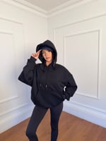 Arkası Taşlı Sweatshirt 