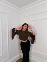 Kayık Yaka Dökümlü Kol Crop Bluz