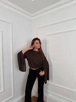Kayık Yaka Dökümlü Kol Crop Bluz