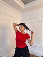Kayık Yaka Düz Crop 