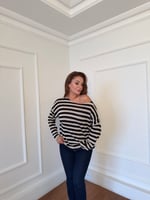 Kayık yaka triko kazak