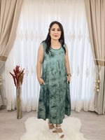 İKM BUTİK Viskon Askılı Yeşil Batik  cepli Likralı Elbise