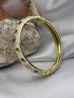 MİNELİ KELEPÇEKelepçe26-ERN-3003Celik Taki AccesoriesMİNELİ KELEPÇE