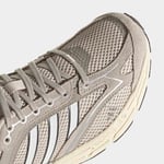 adidasKI3020405SPIRITAIN 2000