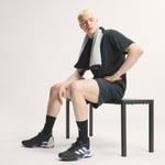 adidasKR8780L7PUREMOTIONSHORT