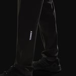 adidasKW7407LMT ESS PANTS