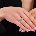 0.10 Karat Pırlanta Yarımtur Yüzük
