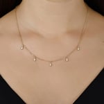 Altın Taşlı Sallantılı Kolye