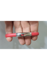 NIKE Çelik Meteryal Silikon Bileklik Orıjınal Amerikan Dizayn.(KARGO ÜCRETİ ALICIYA AİTTİR)