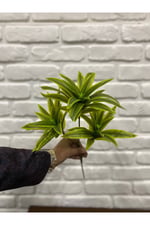 Yapay Yeşil Dracaena Dalı – Dekoratif Yapay Bitki – 3 Dallı