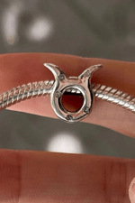 Burç Charm