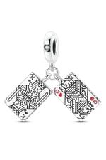Kupa Kız ve Maça Papaz Sallantılı Charm