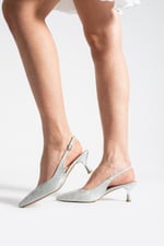 AURELIA Kadın Gümüş Sivri Burun Slingback 6 cm İnce Topuk Parlak Simli Abiye Ayakkabı