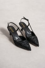 JULIE Kadın Siyah Dantel Dokulu Sivri Burun 5 cm Topuklu Slingback Ayakkabı