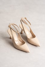 JULIETTE Kadın Bej Rugan Sivri Burun Bilekten Bantlı 7 Cm İnce Topuklu Slingback Ayakkabı