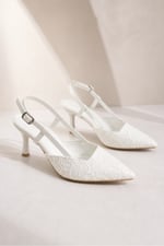 LISA Kadın Beyaz Sivri Burun 7 cm Topuklu Çiçek Dantel Desenli Rugan Slingback Ayakkabı