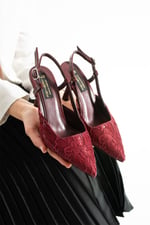 LISA Kadın Bordo Sivri Burun 7 cm Topuklu Çiçek Dantel Desenli Rugan Slingback Ayakkabı