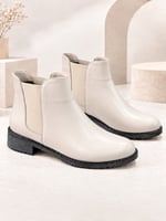 MARAL Kadın Krem Cilt Yuvarlak Burun Lastik Detaylı 3 Cm Topuklu Kaymaz Taban Chelsea Bot Bootie