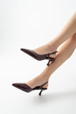 MAYSA Kadın Bordo Rugan Kroko Dokulu Sivri Burun Bilek Bantlı İnce Topuklu Ayakkabı