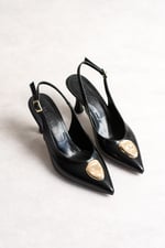 MEALIS Kadın Siyah Kırışık Rugan Sivri Burun Gold Aksesuarlı Bilekten Bantlı 7 Cm Topuklu Slingback Ayakkabı