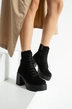 MELVIAN Kadın Siyah Lüks Süet Bağcıklı Fermuarlı İçi Kürklü 8 Cm Kalın Topuklu 3 Cm Platform Bot Bootie