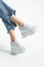 OLIVIA Beyaz Taş Detaylı 10 cm Gizli Topuk Platform Slip-On Sneaker Ayakkabı