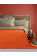 Çift Kişilik Regina Orange Elegance Saten Nevresim Takımı